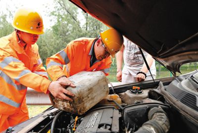 历城区额尔古纳道路救援